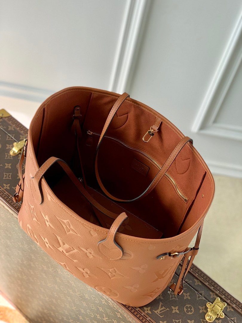 Sac à main Neverfull – Réf. M45684