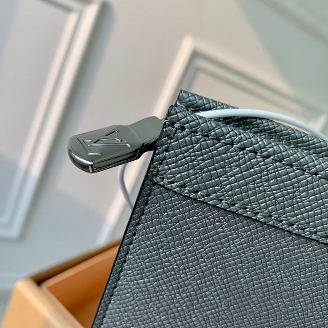 Pochette – Réf. M81556 · Coloris 1