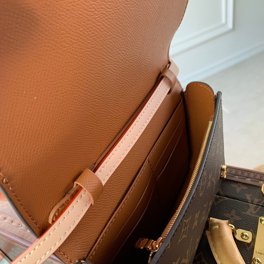 Sac à main – Réf. M81831