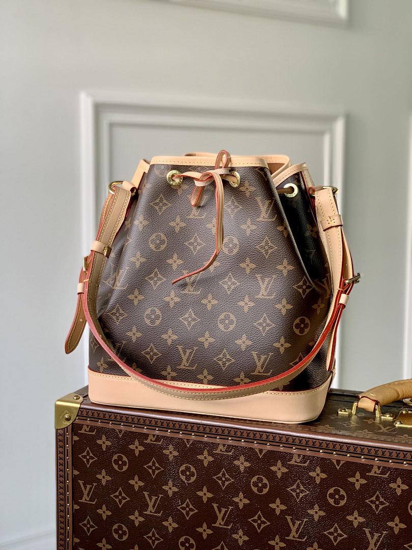Sac à main Seau – Réf. N40818