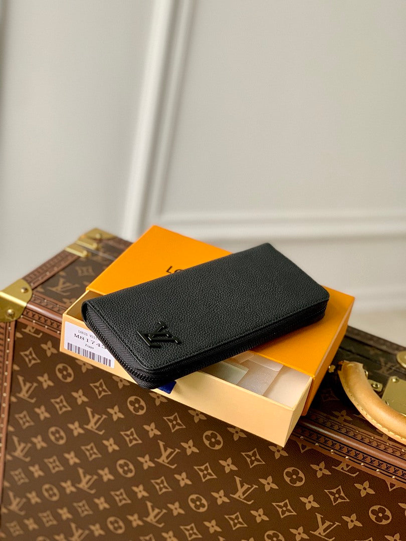 Portefeuille – Réf. M81743