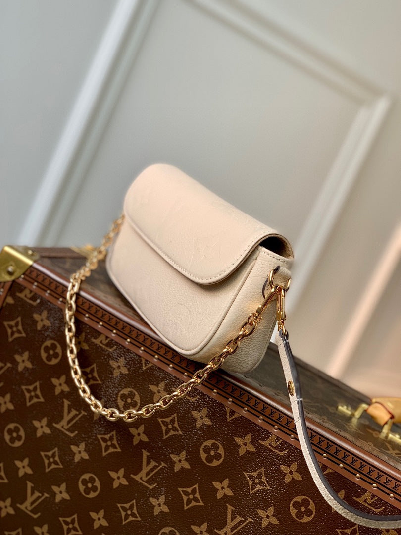 Sac à main – Réf. M82210 · Coloris 2