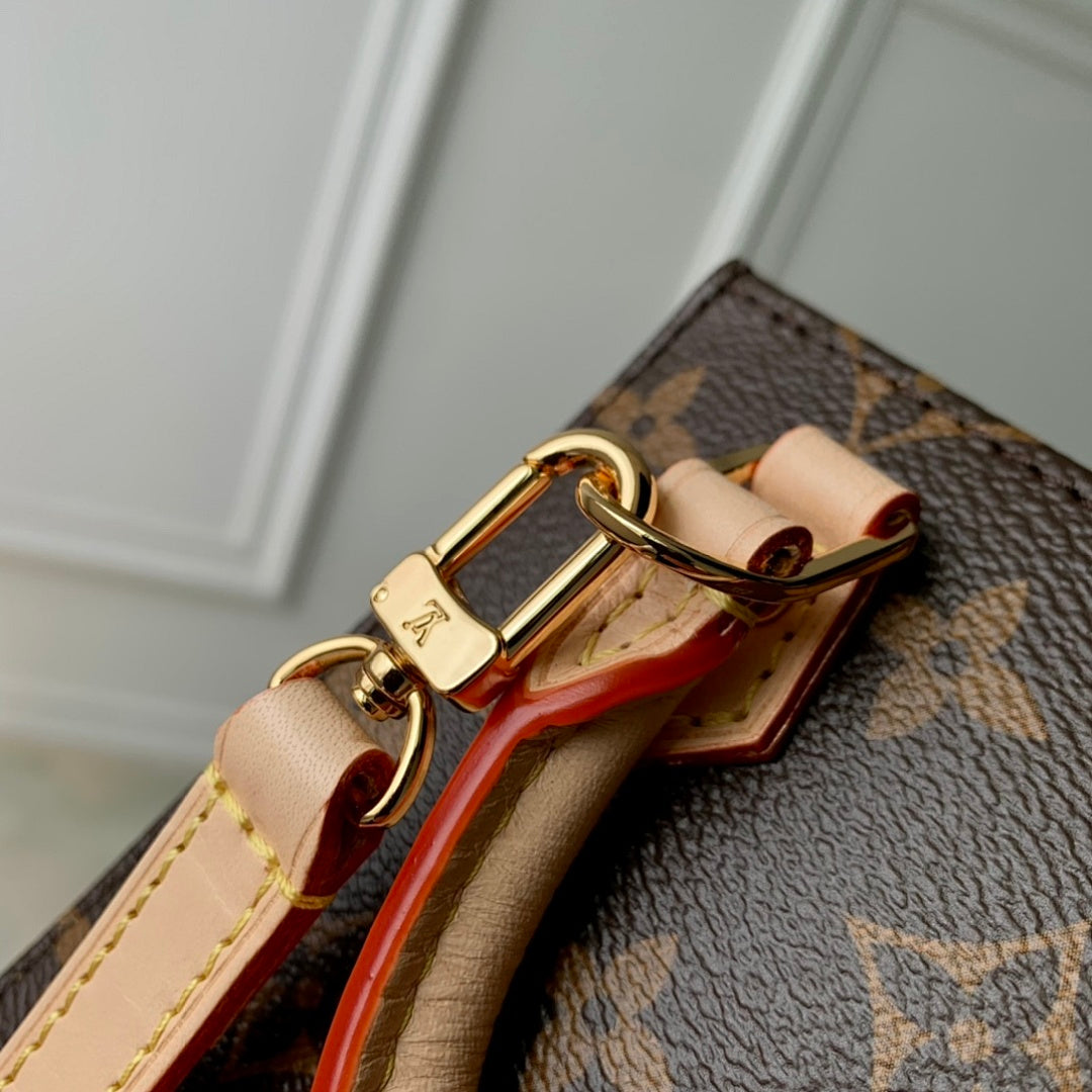 Sacoche Petit Sac Plat – Réf. M82112