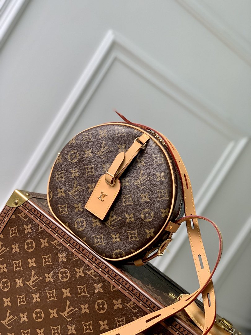 Sac à main – Réf. M45647