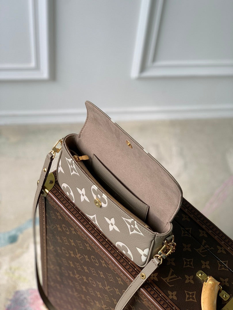 Sac à main – Réf. M82211
