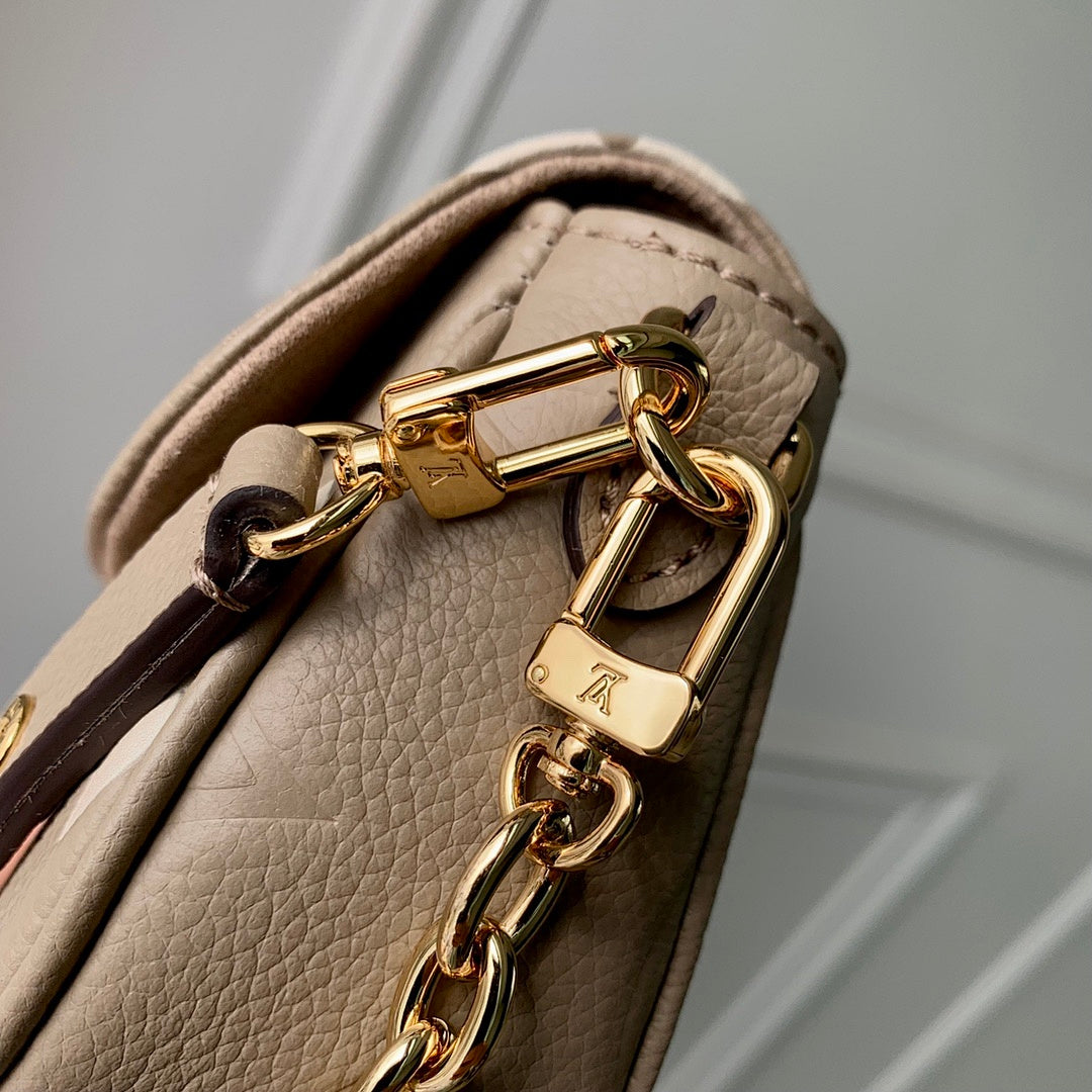 Sac à main – Réf. M82211