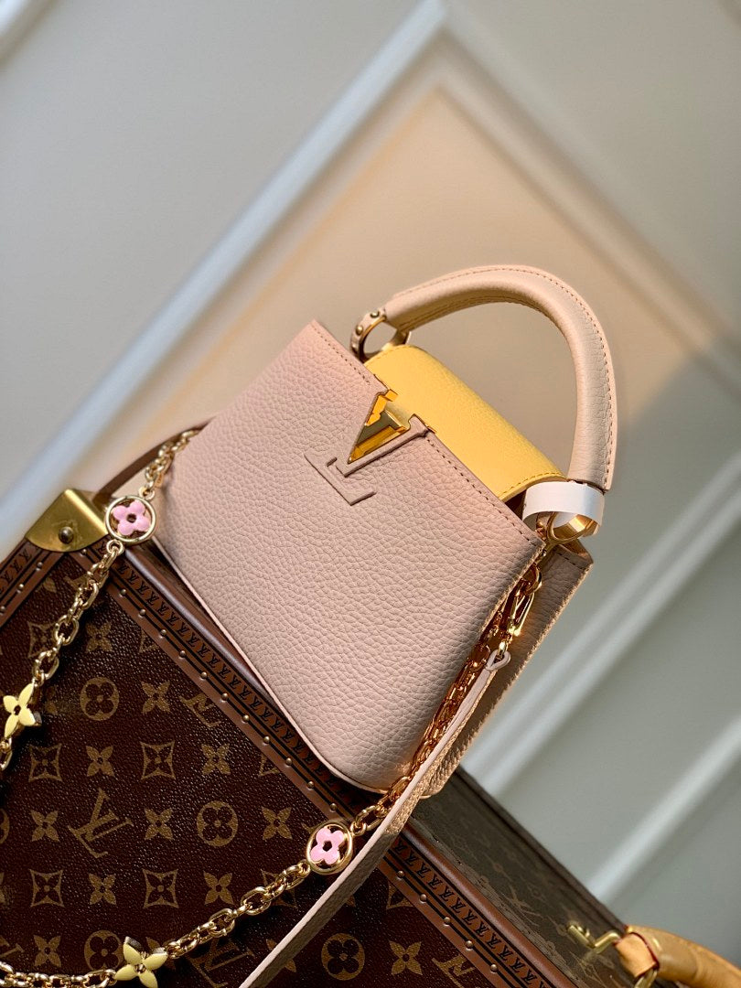 Sac à main Capucines – Réf. M22375 · Abricot · Coloris 1