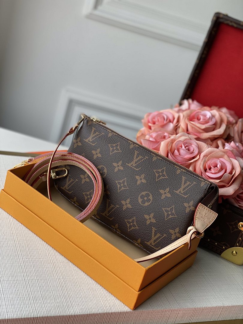 Pochette – Réf. M40712 · Monogram