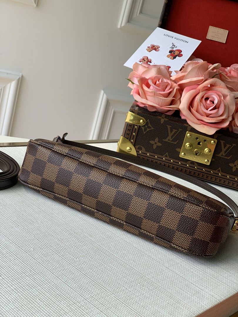 Pochette – Réf. N41207 · Damier Ébène