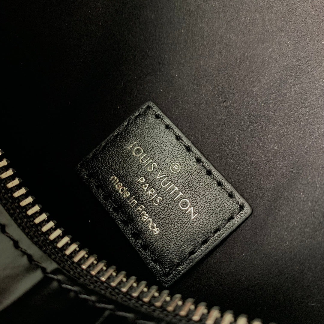Sac à main Trunk – Réf. M21477 · Noir