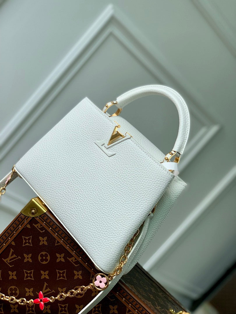 Sac à main Capucines – Réf. M22375 · Blanc PM