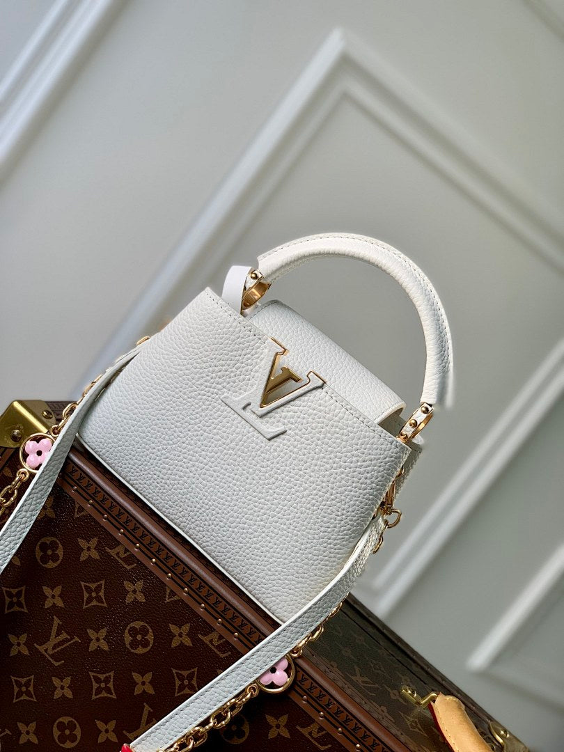 Sac à main Capucines – Réf. M22375 · Blanc Mini
