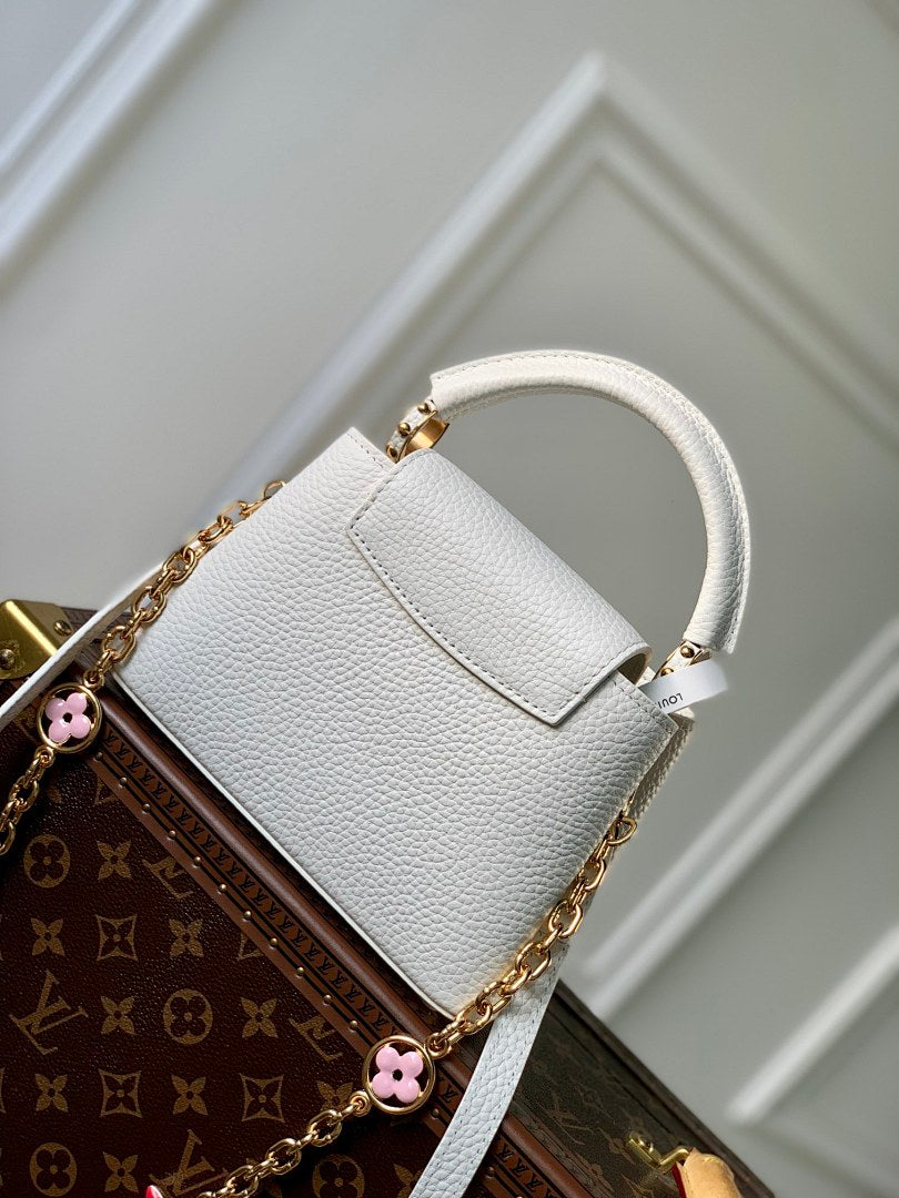 Sac à main Capucines – Réf. M22375 · Blanc Mini