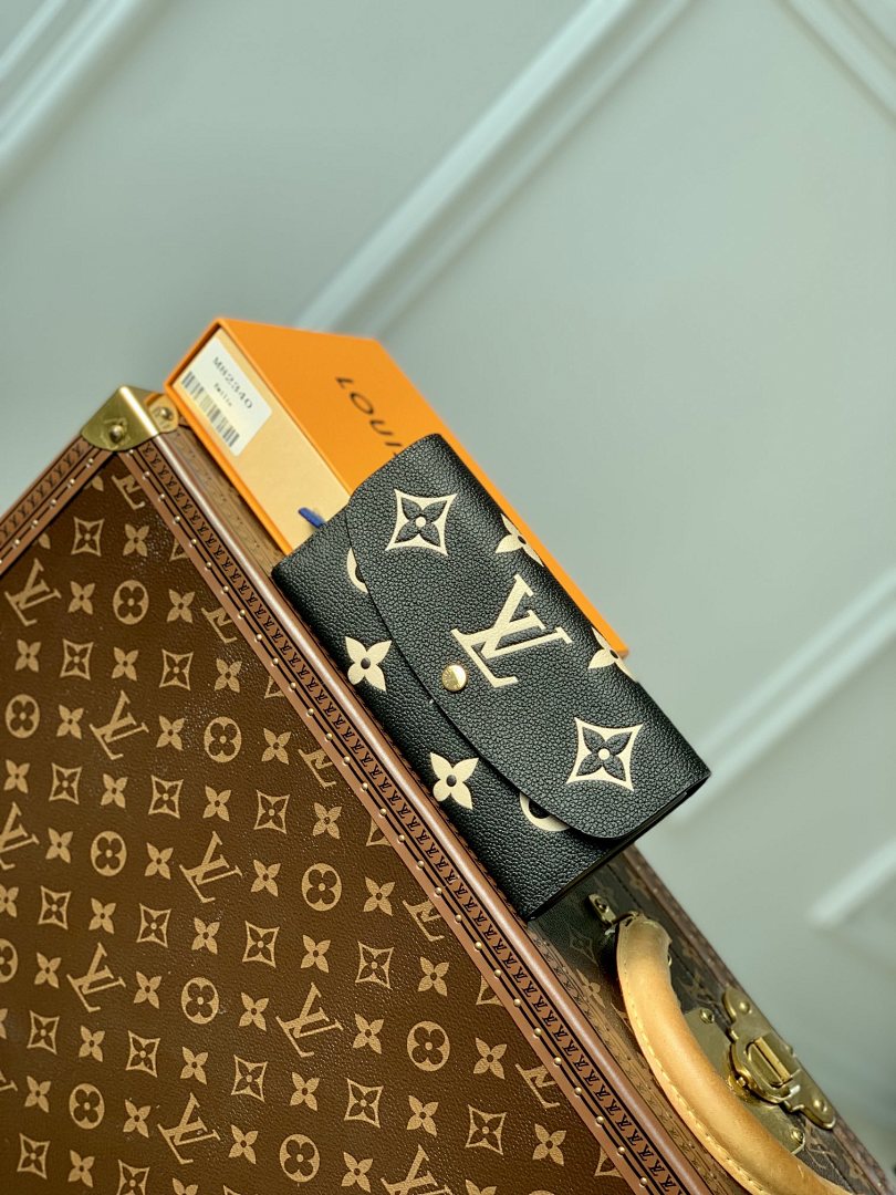 Portefeuille – Réf. M82340