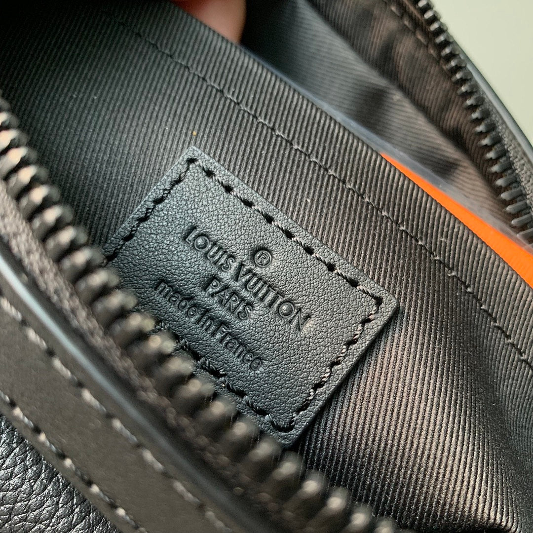 Sacoche Messenger – Réf. M22611 · Noir