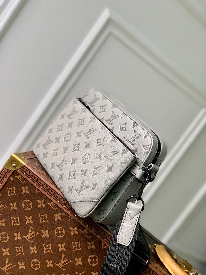 Sacoche Messenger – Réf. M46603 · Gris