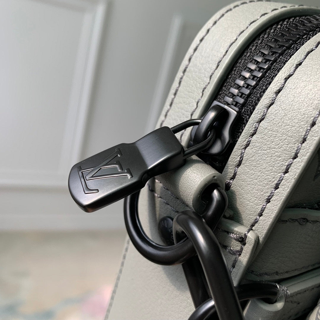 Sacoche Messenger – Réf. M46603 · Gris
