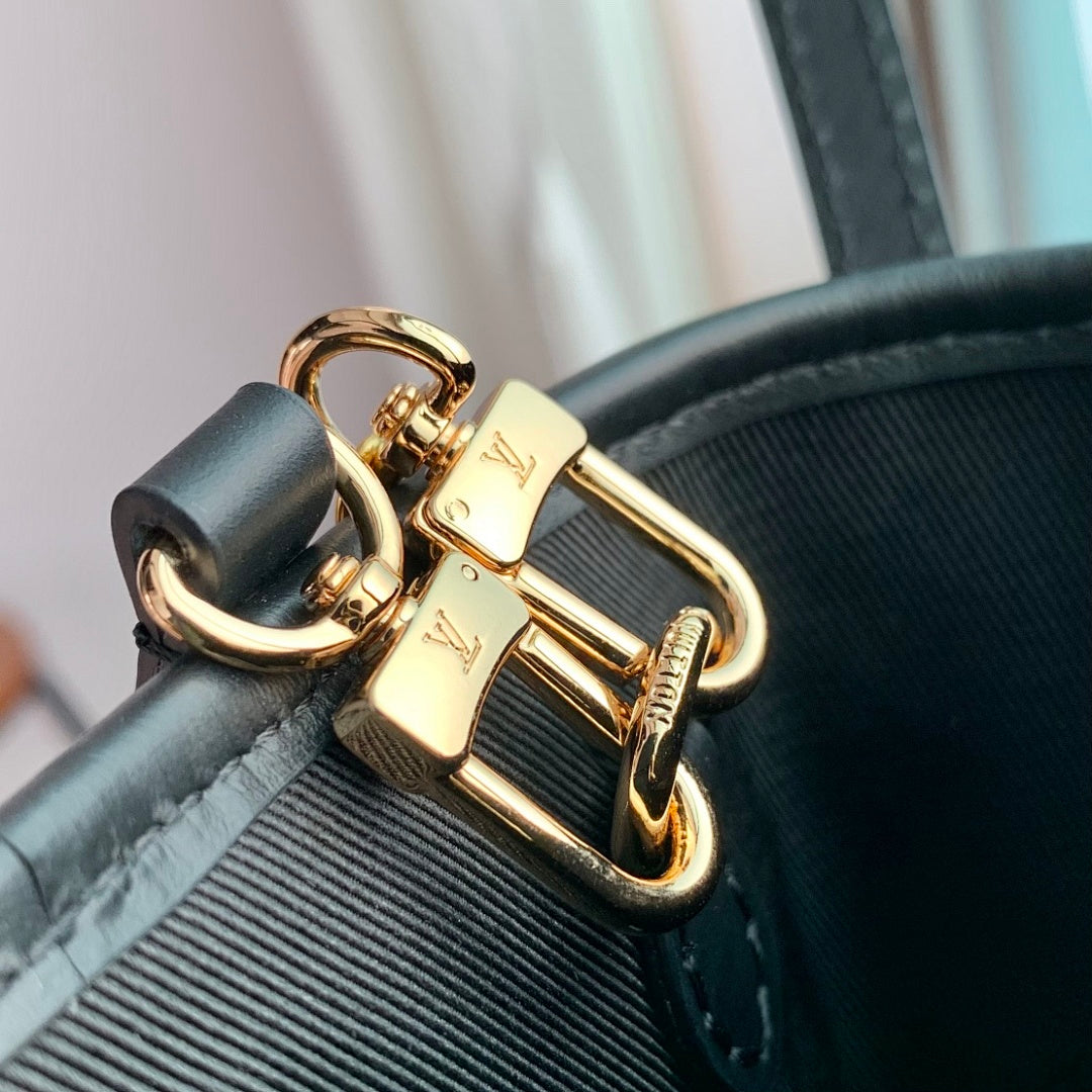 Sac à main – Réf. M82418