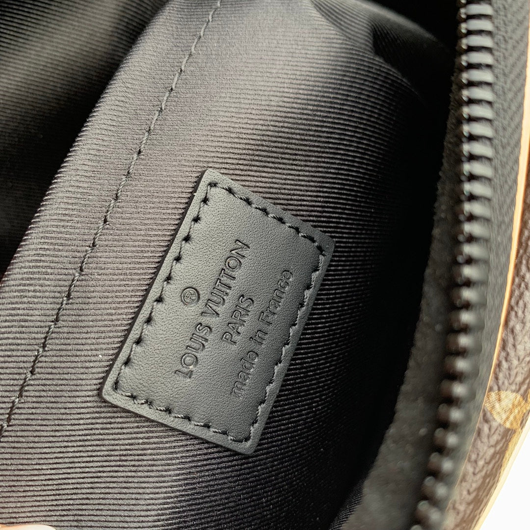 Sacoche Messenger – Réf. M46688 · Monogram