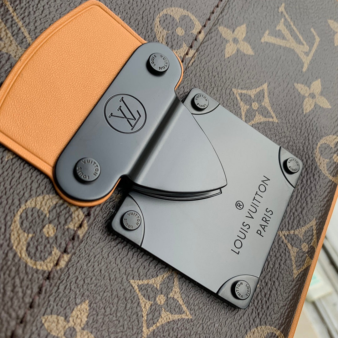 Sacoche Messenger – Réf. M46688 · Monogram