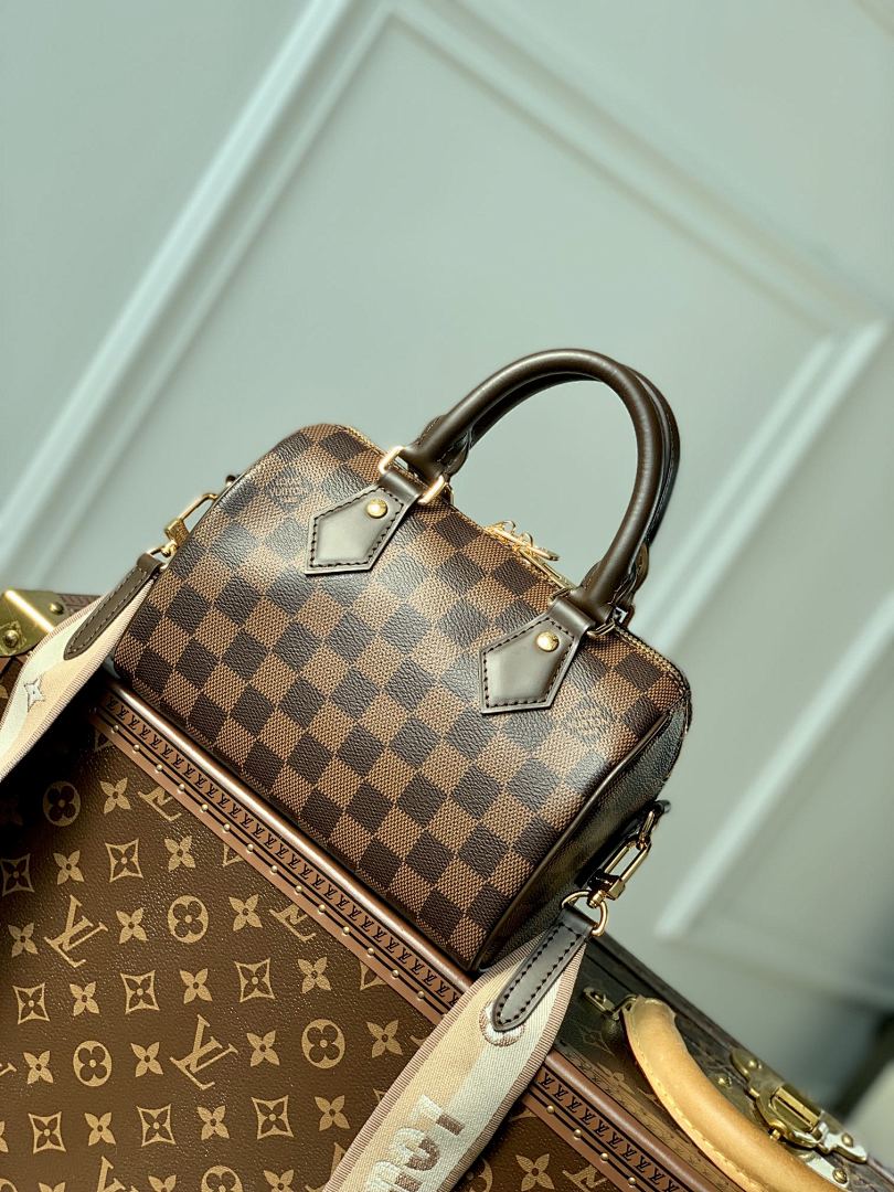 Sac à main – Réf. M40489