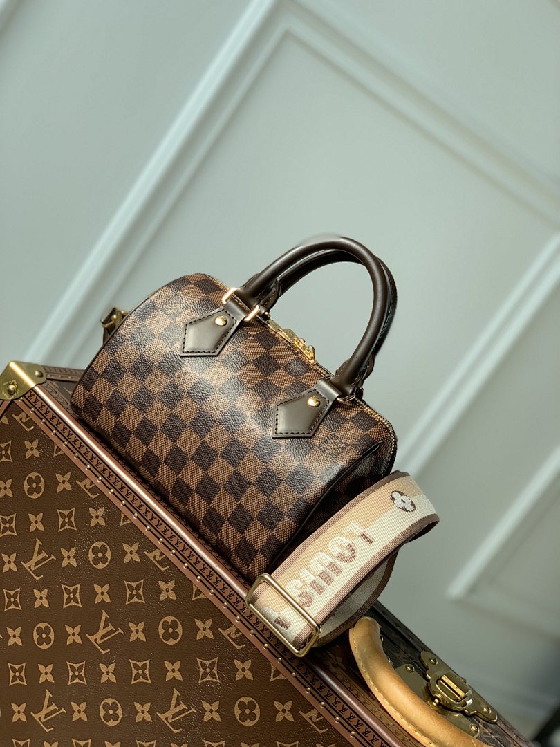 Sac à main – Réf. M40489