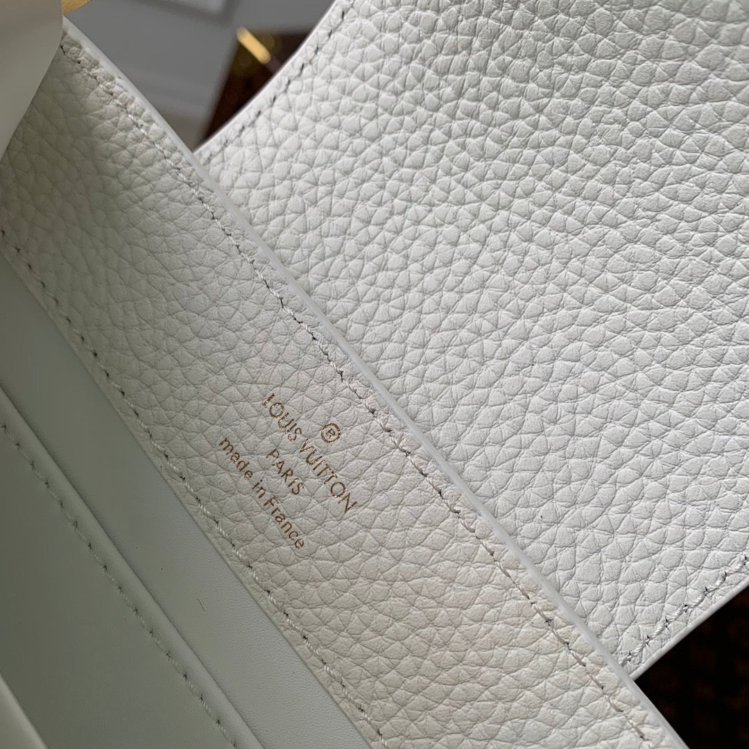 Sac à main Capucines – Réf. M23456 · Blanc · Coloris 1