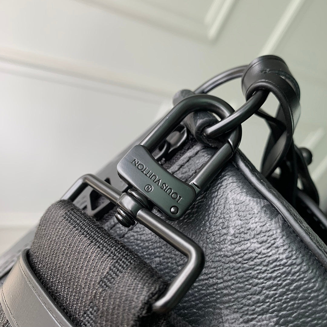 Sacoche – Réf. M46692 · Monogram Noir