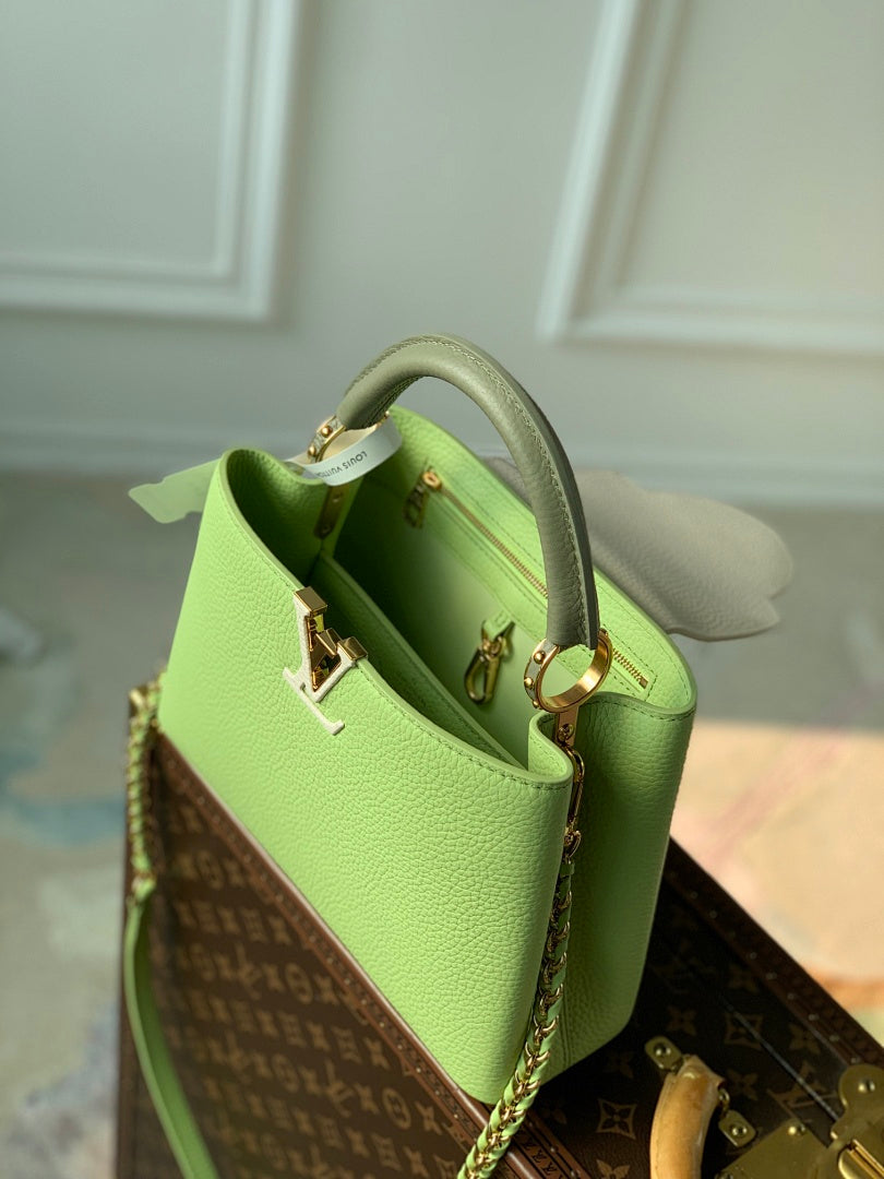 Sac à main Capucines – Réf. M21689 · Vert Blanc · Coloris 2