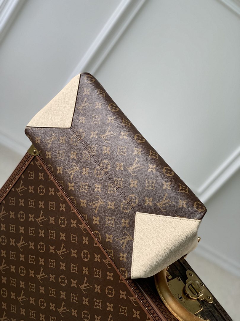Sac à main – Réf. M46508