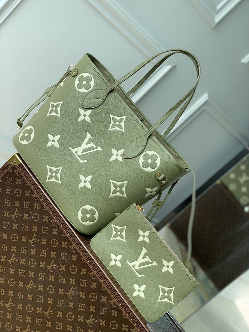 Sac à main Neverfull – Réf. M46649