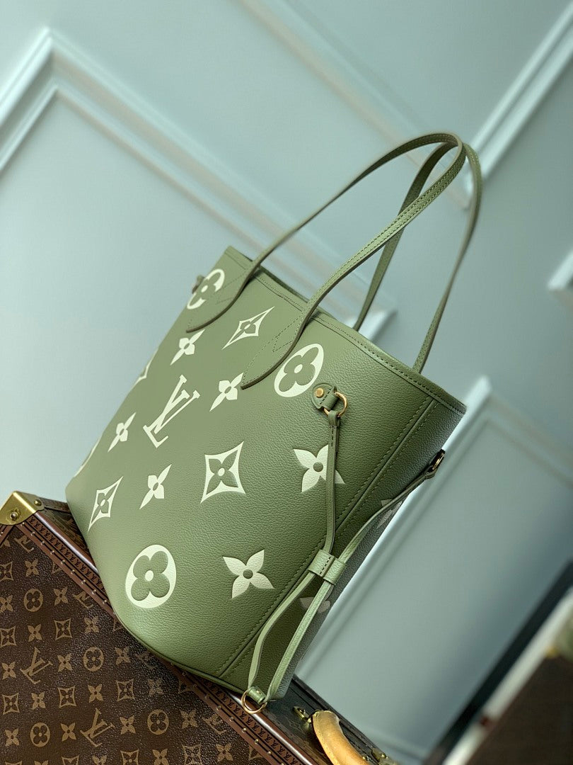 Sac à main Neverfull – Réf. M46649