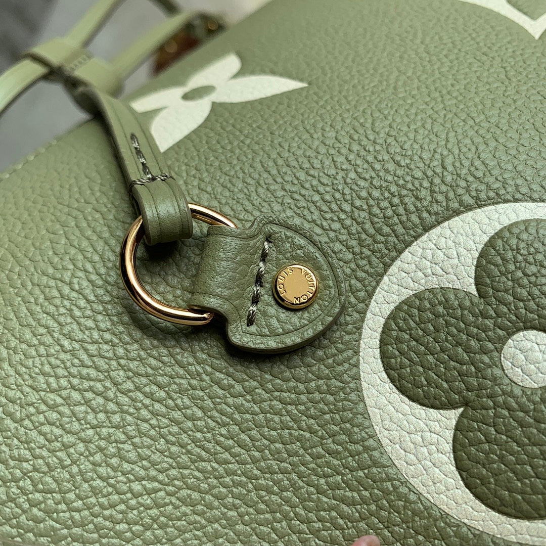 Sac à main Neverfull – Réf. M46649