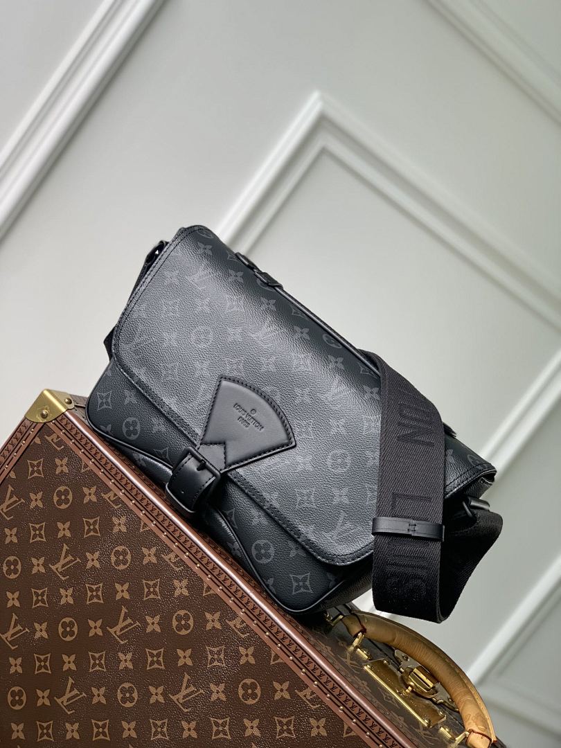Sacoche Messenger – Réf. M46685 · Monogram Noir