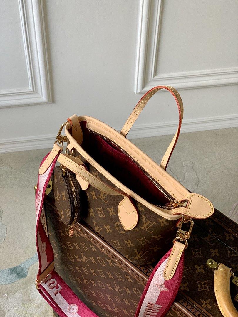 Sac à main Neverfull – Réf. M46786 · Rouge