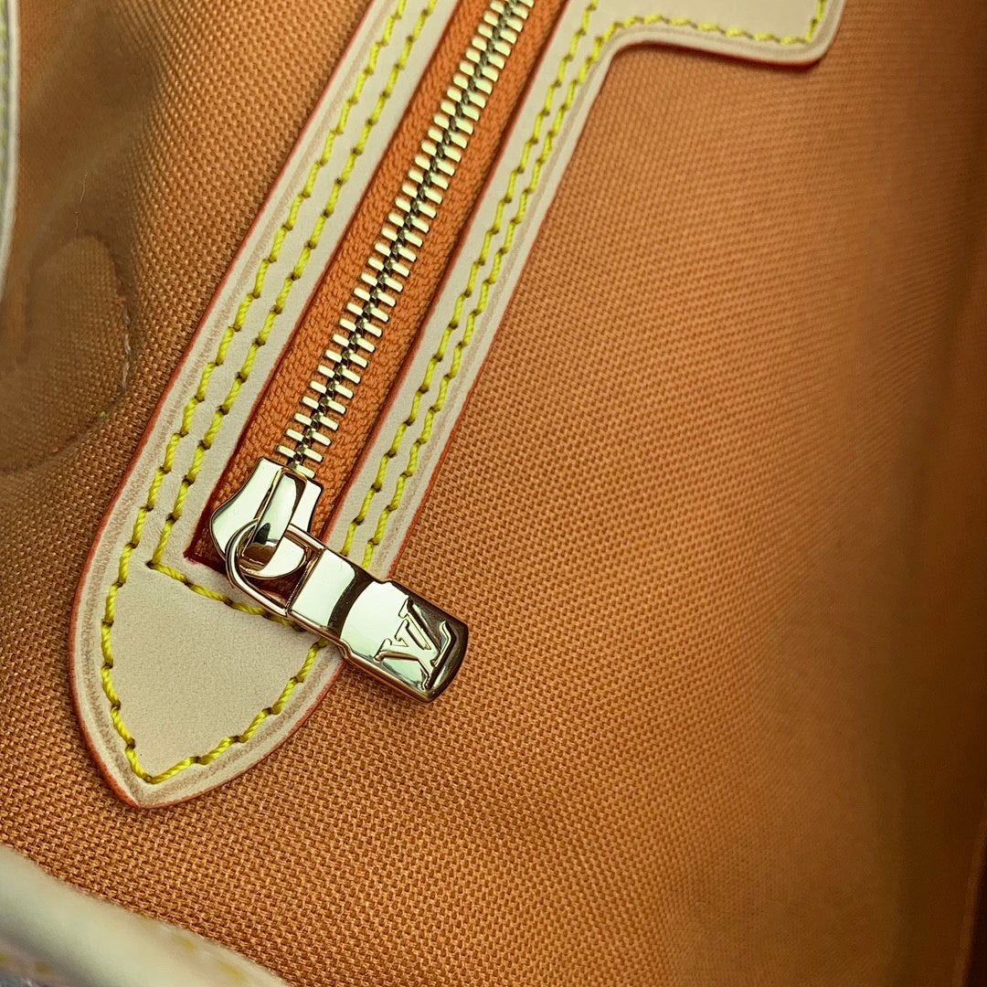 Sac à main Neverfull – Réf. M23501