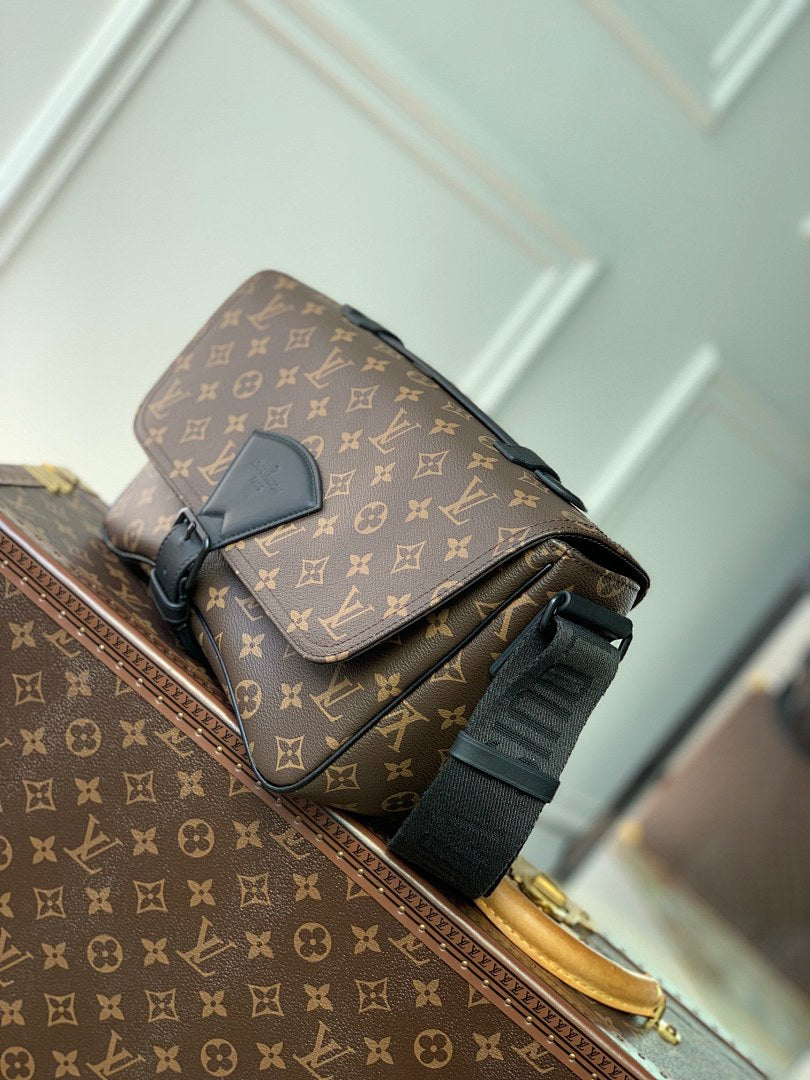 Sacoche Messenger – Réf. M46685 · Monogram