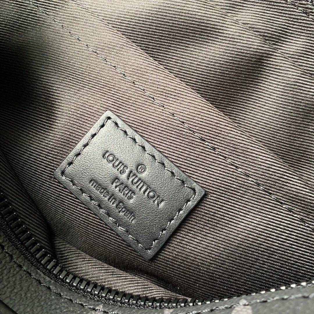 Sacoche Messenger – Réf. M46795 · Monogram Noir
