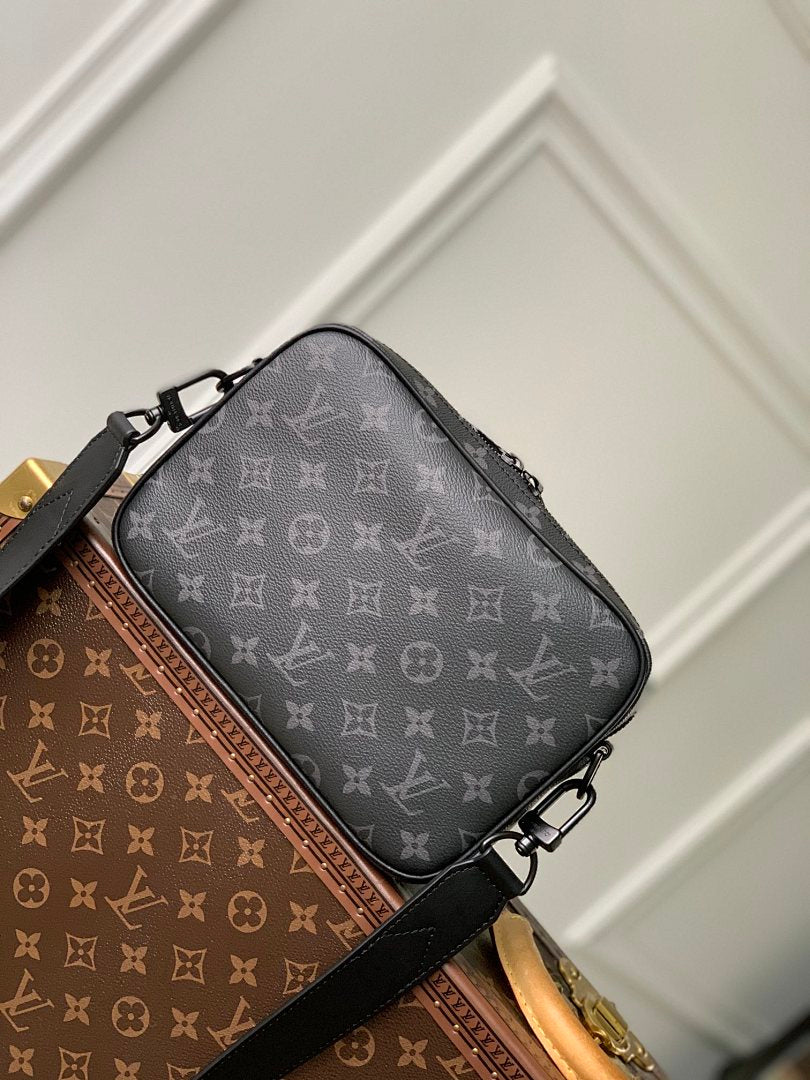 Sacoche Messenger – Réf. M46795 · Monogram Noir