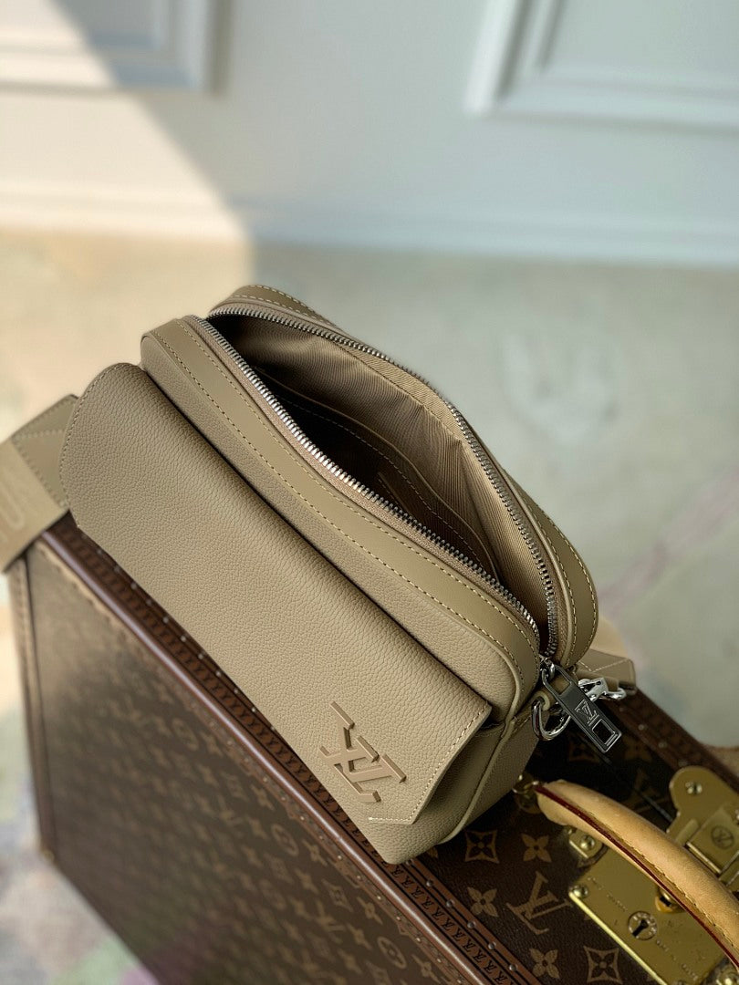 Sacoche Messenger – Réf. M23710 · Coloris 1