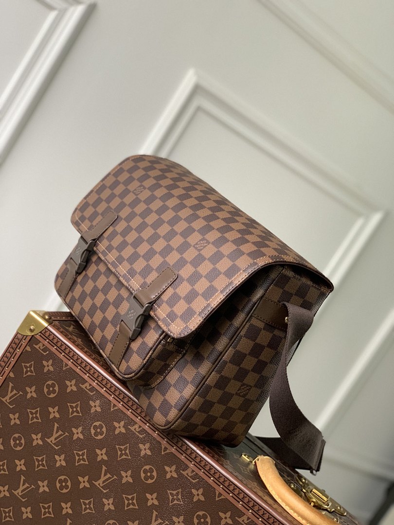 Sacoche Messenger – Réf. N51125 · Damier Ébène