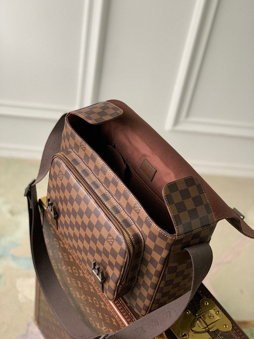 Sacoche Messenger – Réf. N51125 · Damier Ébène