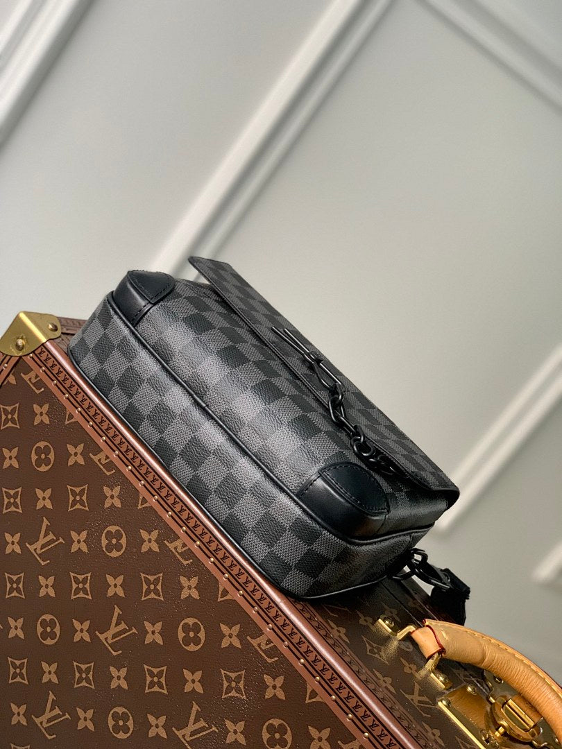 Sacoche Messenger – Réf. M46795 · Damier Graphite