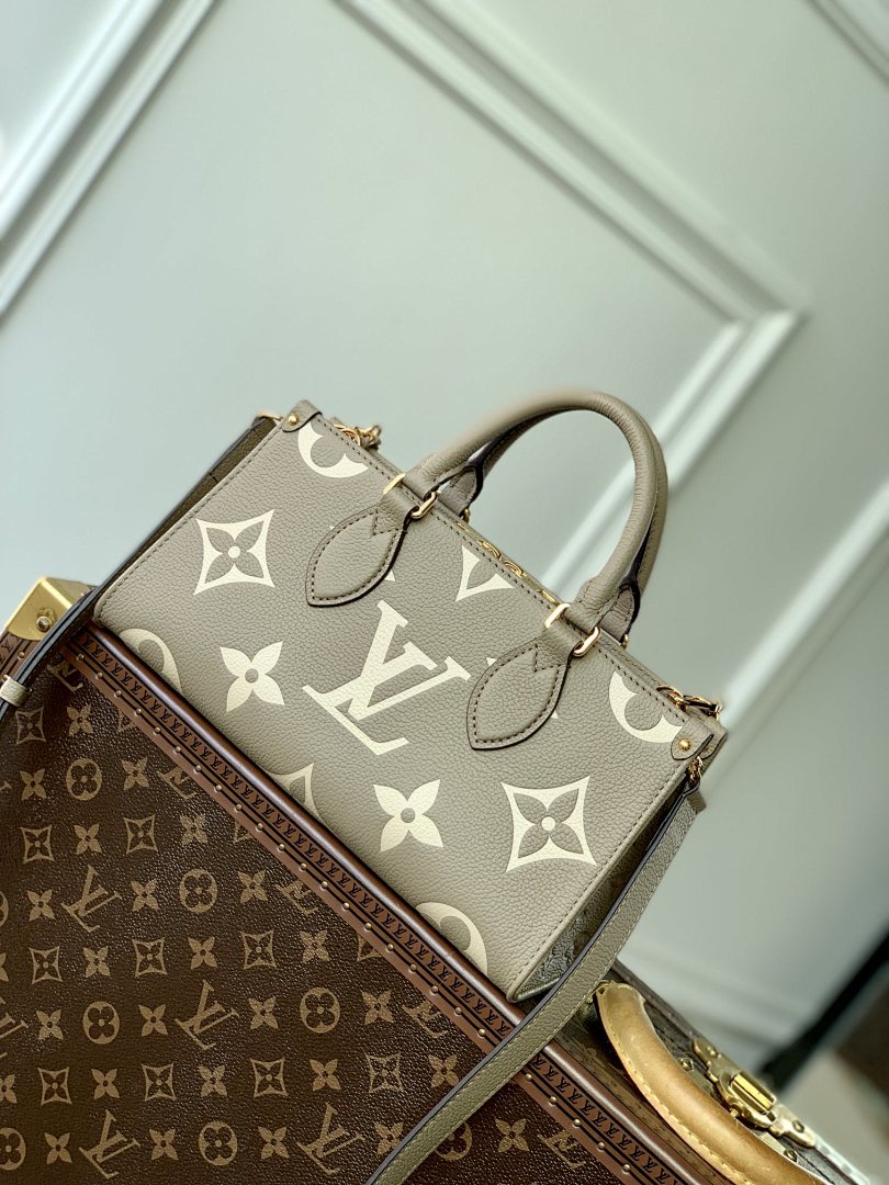 Sac à main OnTheGo – Réf. M23641