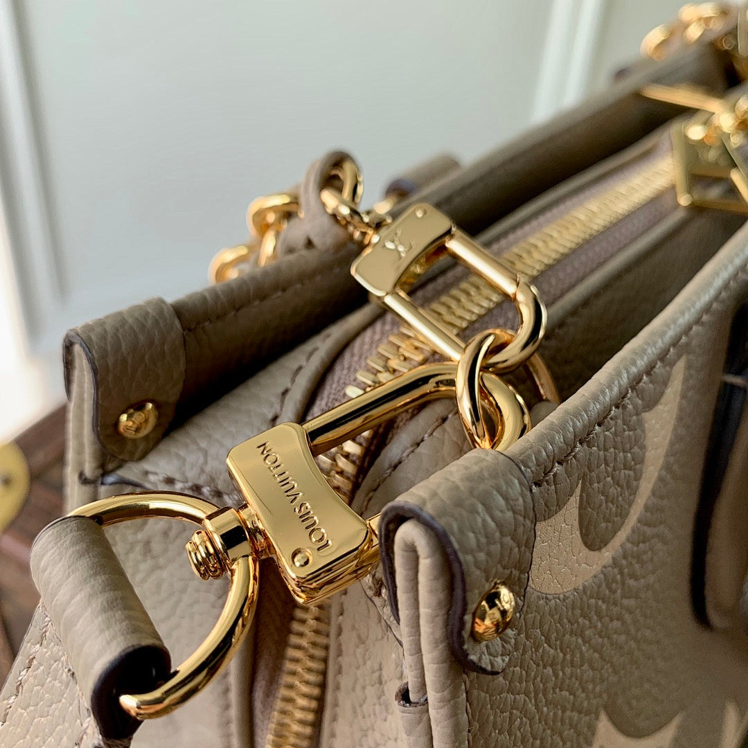 Sac à main OnTheGo – Réf. M23641