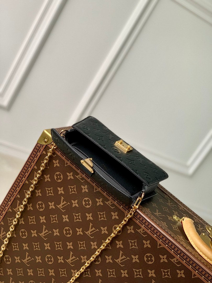 Sac à main – Réf. M82837