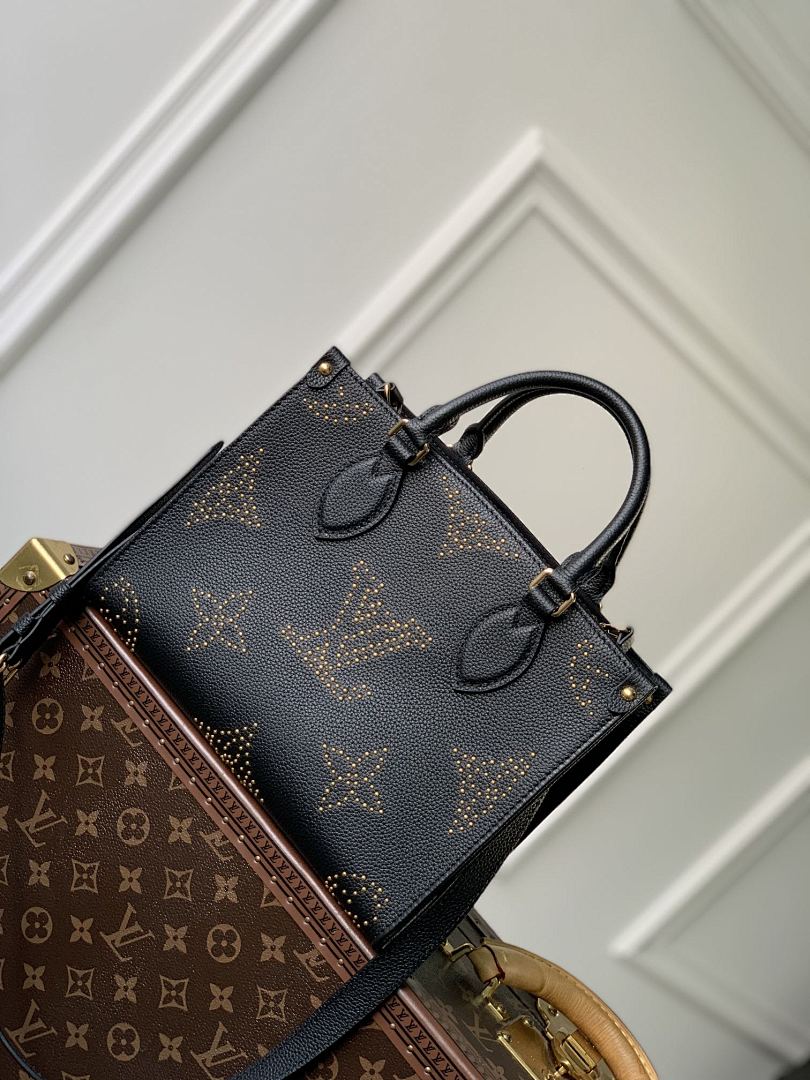 Sac à main OnTheGo – Réf. M46733