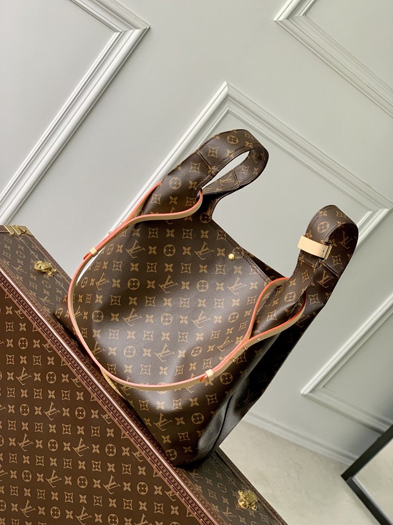 Sac à main – Réf. M46817