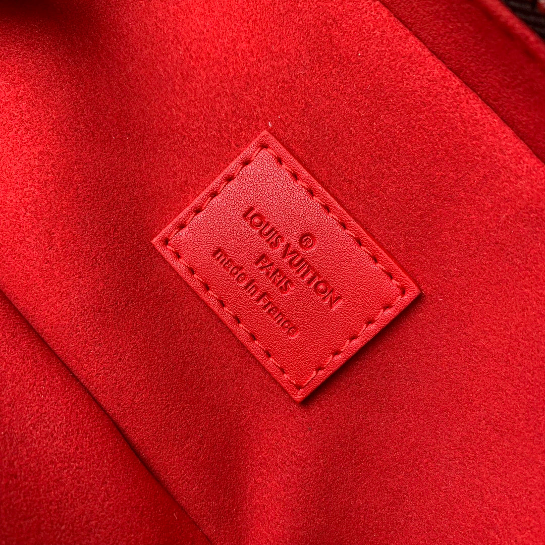 Pochette – Réf. M44936 · Rouge