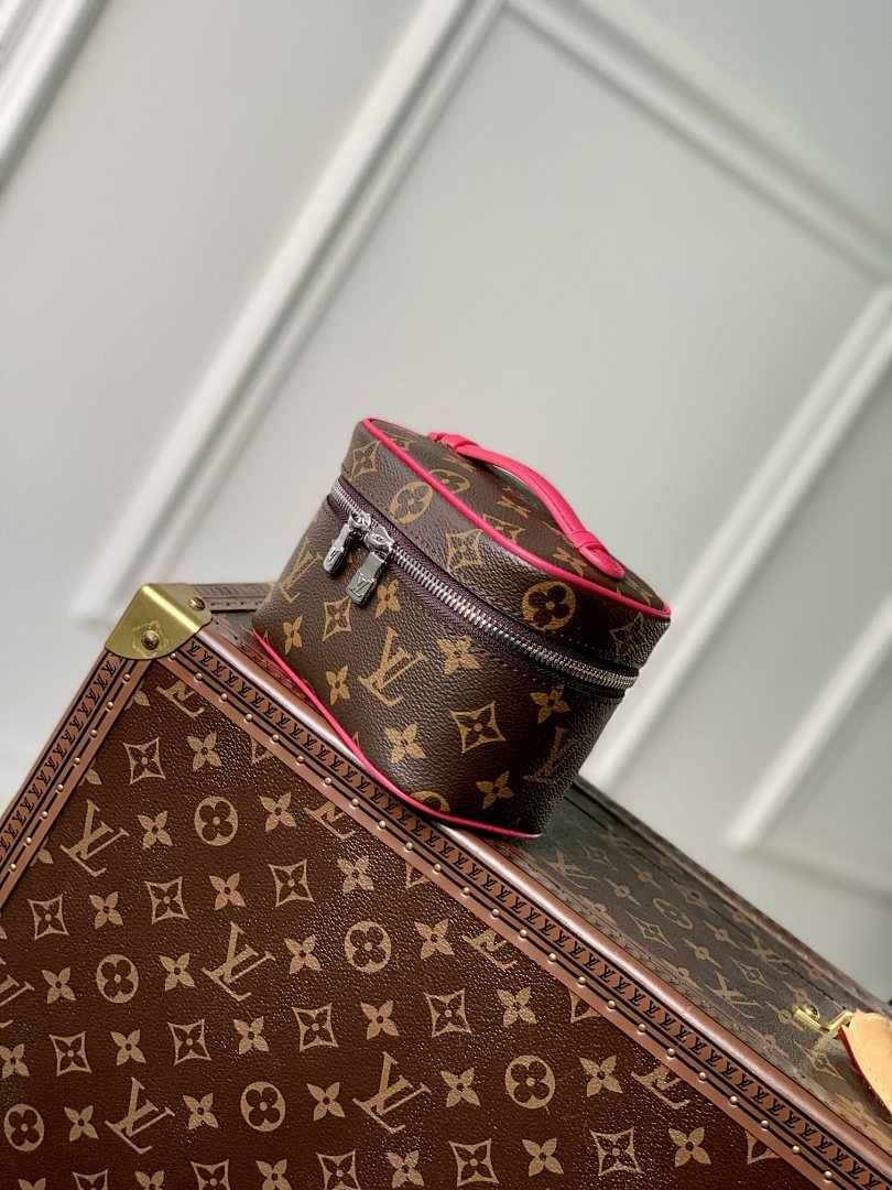 Pochette – Réf. M44936 · Fuchsia